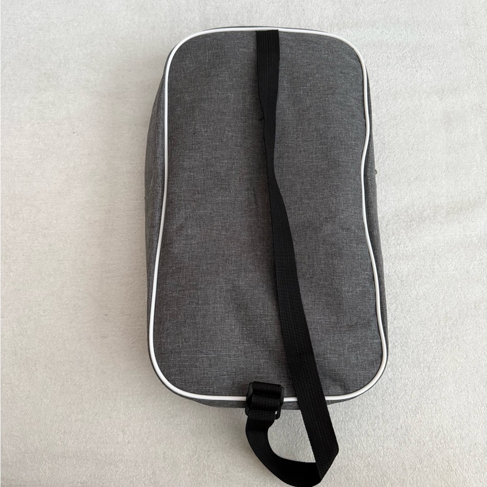 MTEN Pickleball Paddle Set with Balls and Carry Bag USAPA Approved Paddles - Picture 6 of 8